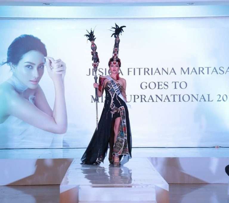 Indonesia Juara Ketiga Best National Costume Miss Supranational 2019