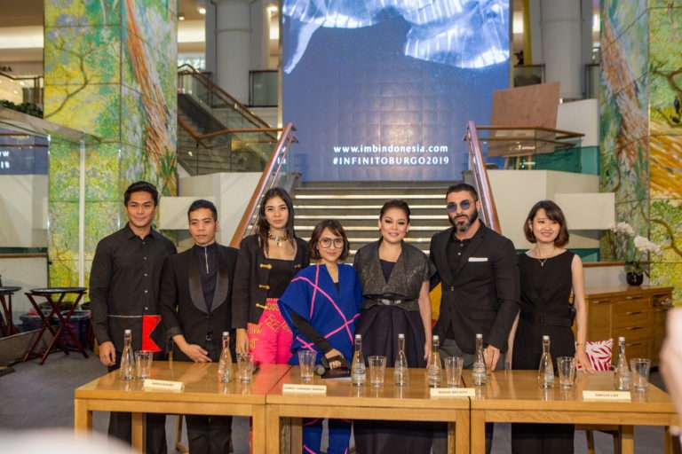 Burgo 8th Anniversary Infinito Unity In Diversity