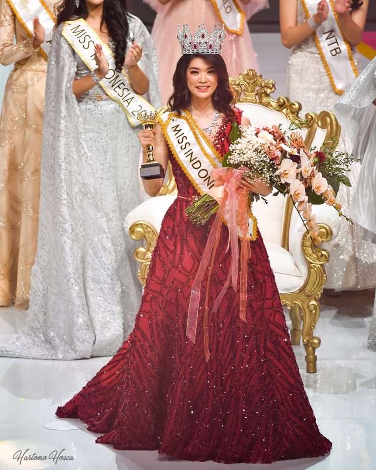 10 Serba Serbi Miss Indonesia 2020 Dari Miss World Nyanyi Lagu Indonesia Sampai Carla Yules Terpilih Sebagai Pemenang