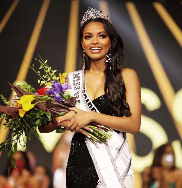 Wanita Afro, Asya Danielle Branch Winner Miss USA 2020