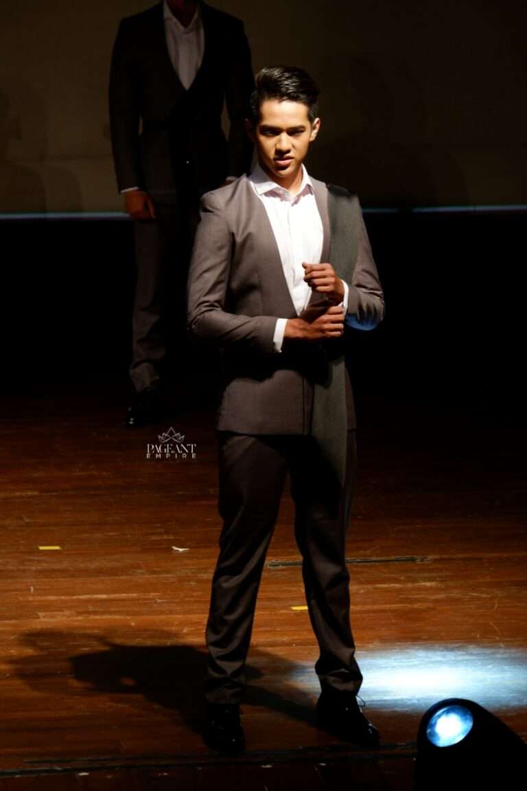 10 Foto Keren Rizky Tegar Saputra Mister Global Teen Indonesia 2020