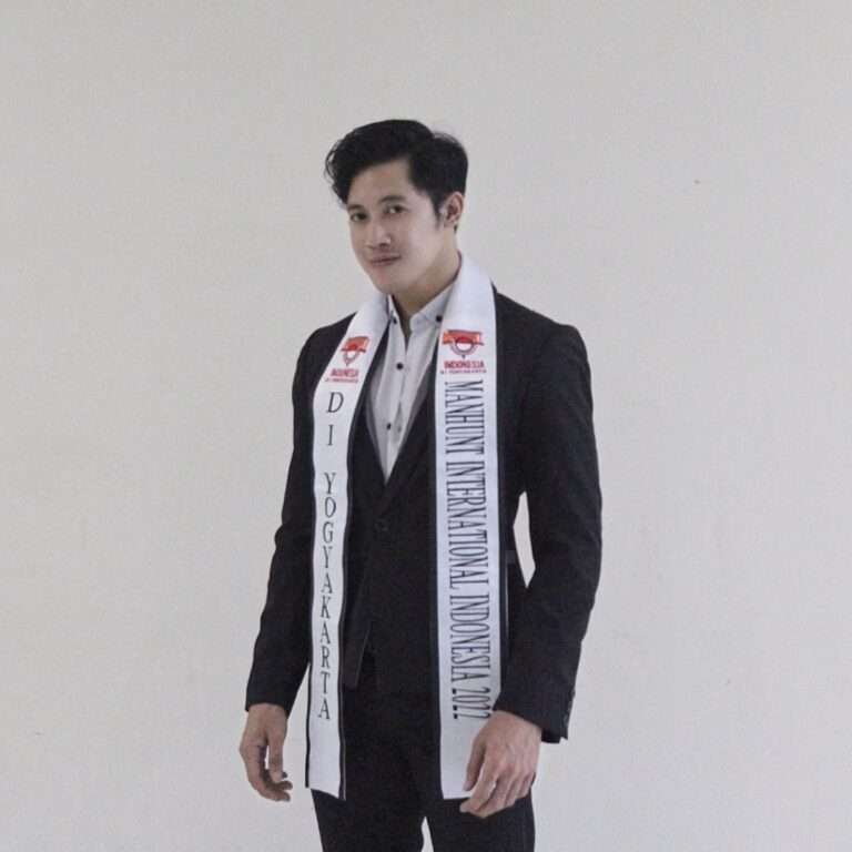 Mengenal Lebih Dekat Unggul Prako Manhunt International Indonesia 2021/2022 D.I. Yogyakarta