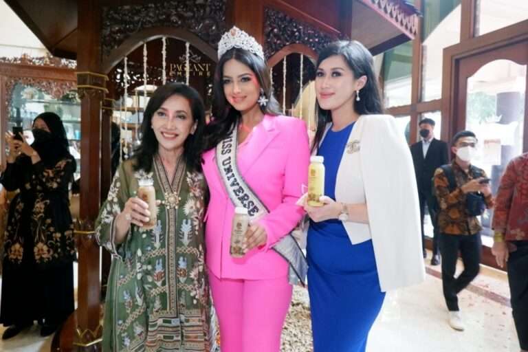 Harnaaz Sandhu Miss Universe 2021 Suka Makan Martabak Indonesia