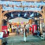 Menyambut-Hari-Batik-National-Emilbiany-Miss-Grand-Singapore-2022-Cicipi-Kuliner-Nusantara-di-Kampoeng-Tempo-Doeloe