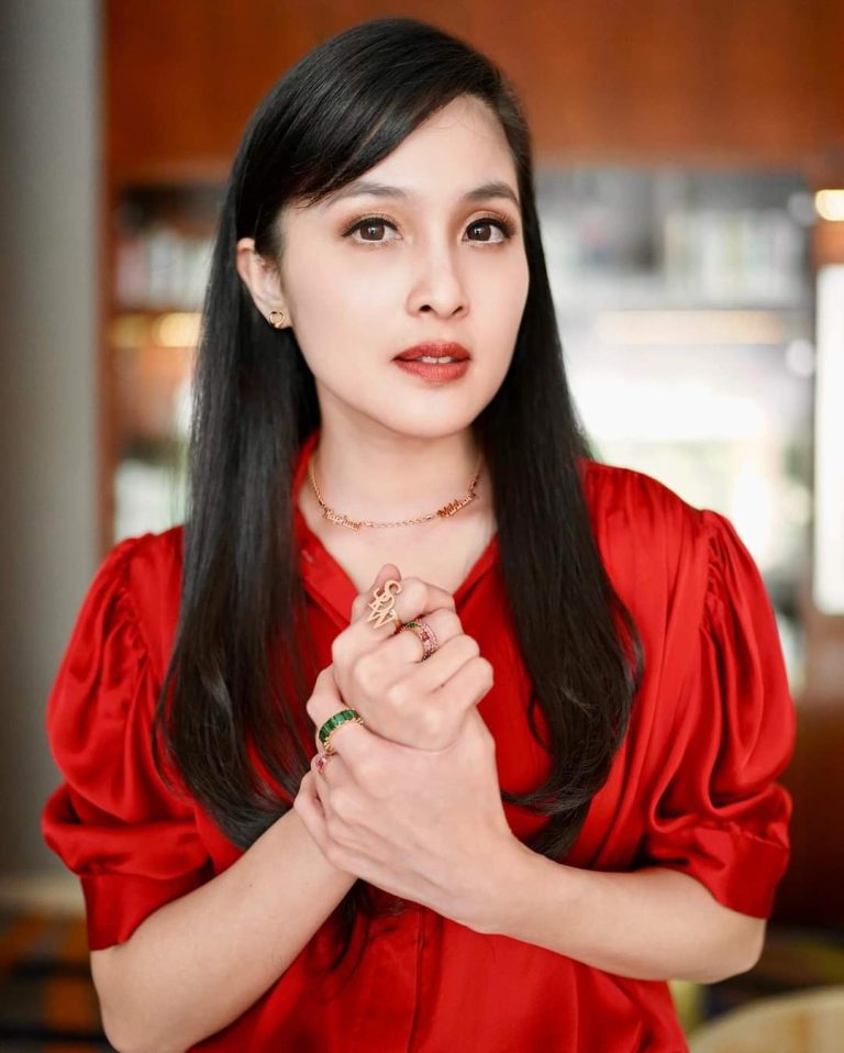 Ternyata Sandra Dewi Pernah Ikutan Ajang Beauty Pageants
