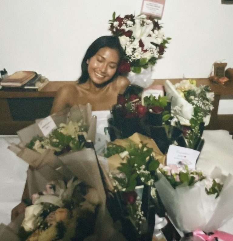Kemiripan Wajah Tata Juliastrid dan Artika Sari Devi