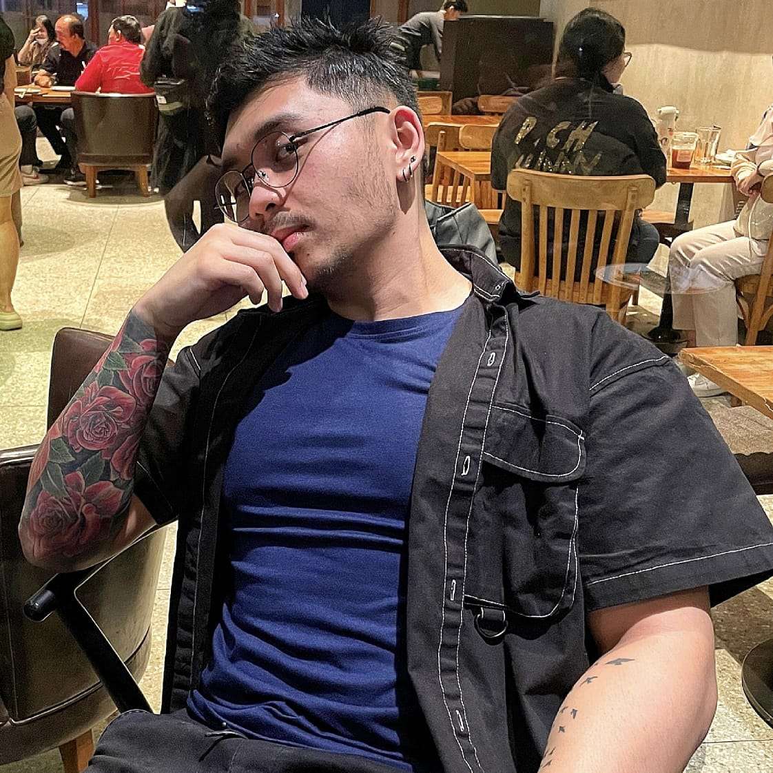 Mengenal-Lebih-Dekat-Chris-Finalis-Manhunt-International-Indonesia-2025