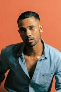 Mengenal-Lebih-Dekat-Lucky-Finalis-Manhunt-International-Indonesia-2025