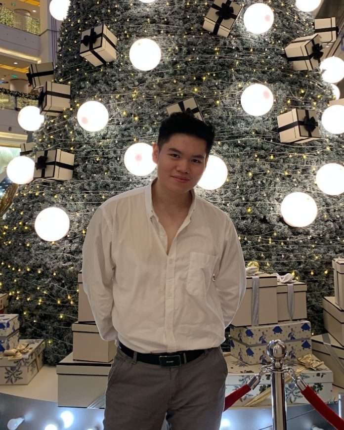 Mengenal-Lebih-Dekat-Dennys-Finalis-Manhunt-International-Indonesia-2025